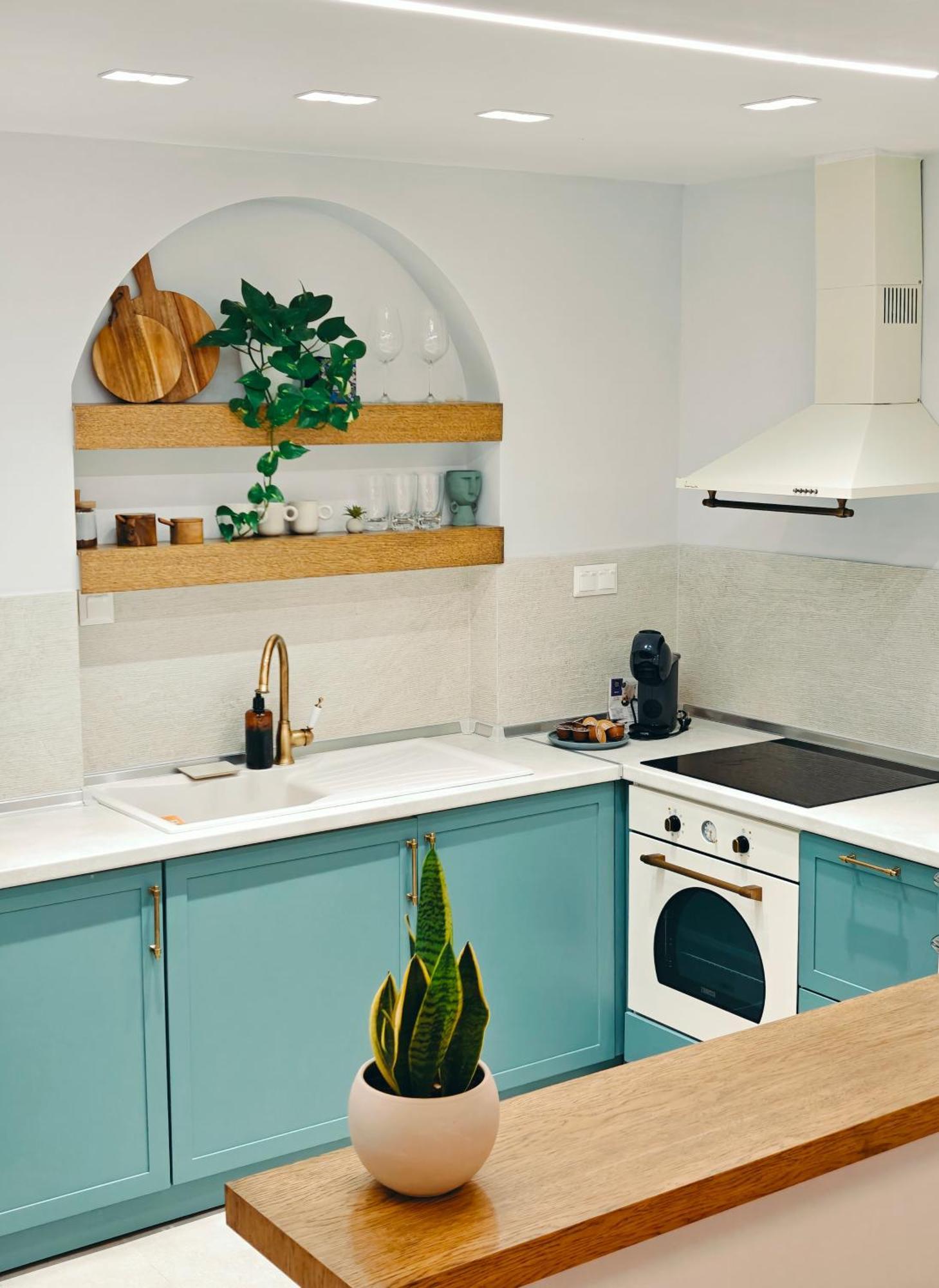 Stylish Modern Classic Apartment เทสซาโลนิกิ ภายนอก รูปภาพ